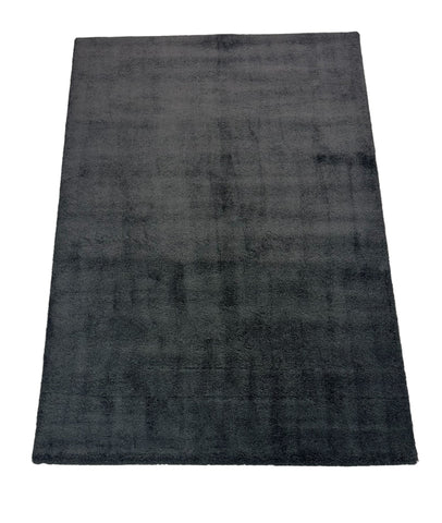 Rosie Black Shggy Rug