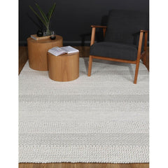 WHITE WOOL RUG 2